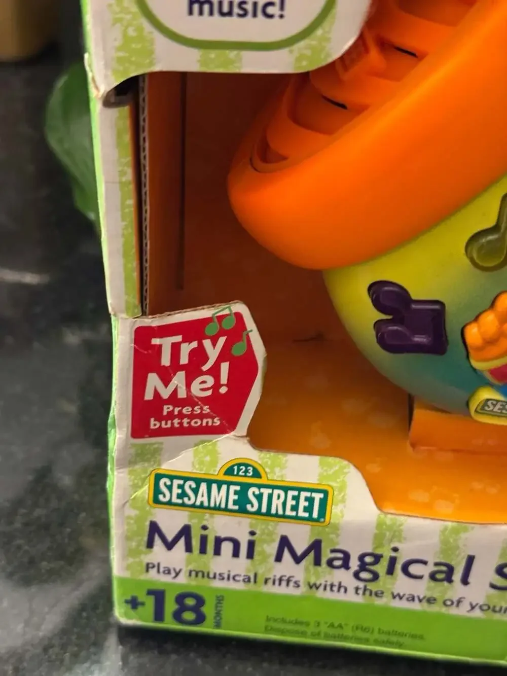 Fisher-Price Sesame Street Music Works Mini Magical Saxophone